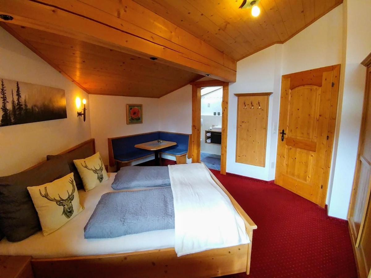 Ferienhaus Bergblick Fulpmes Esterno foto
