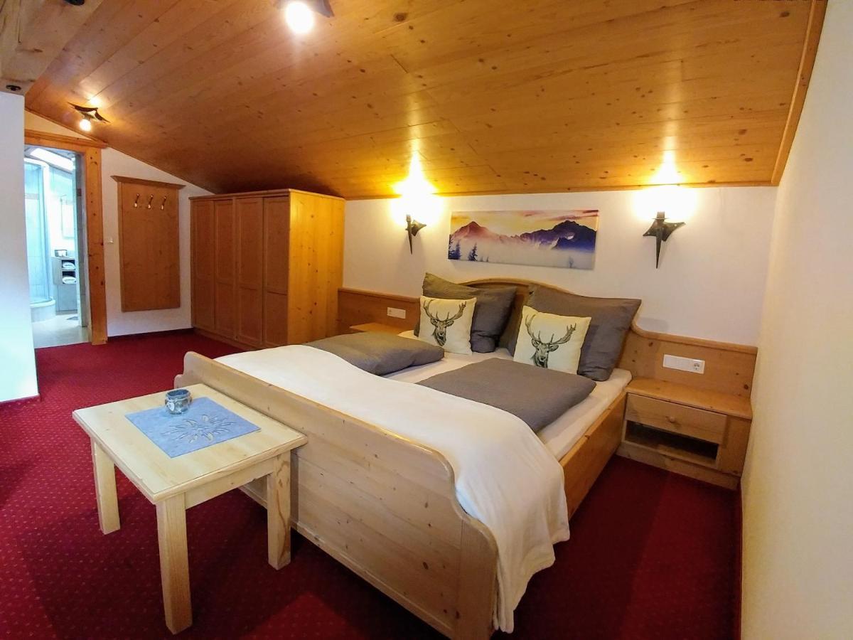 Ferienhaus Bergblick Fulpmes Esterno foto