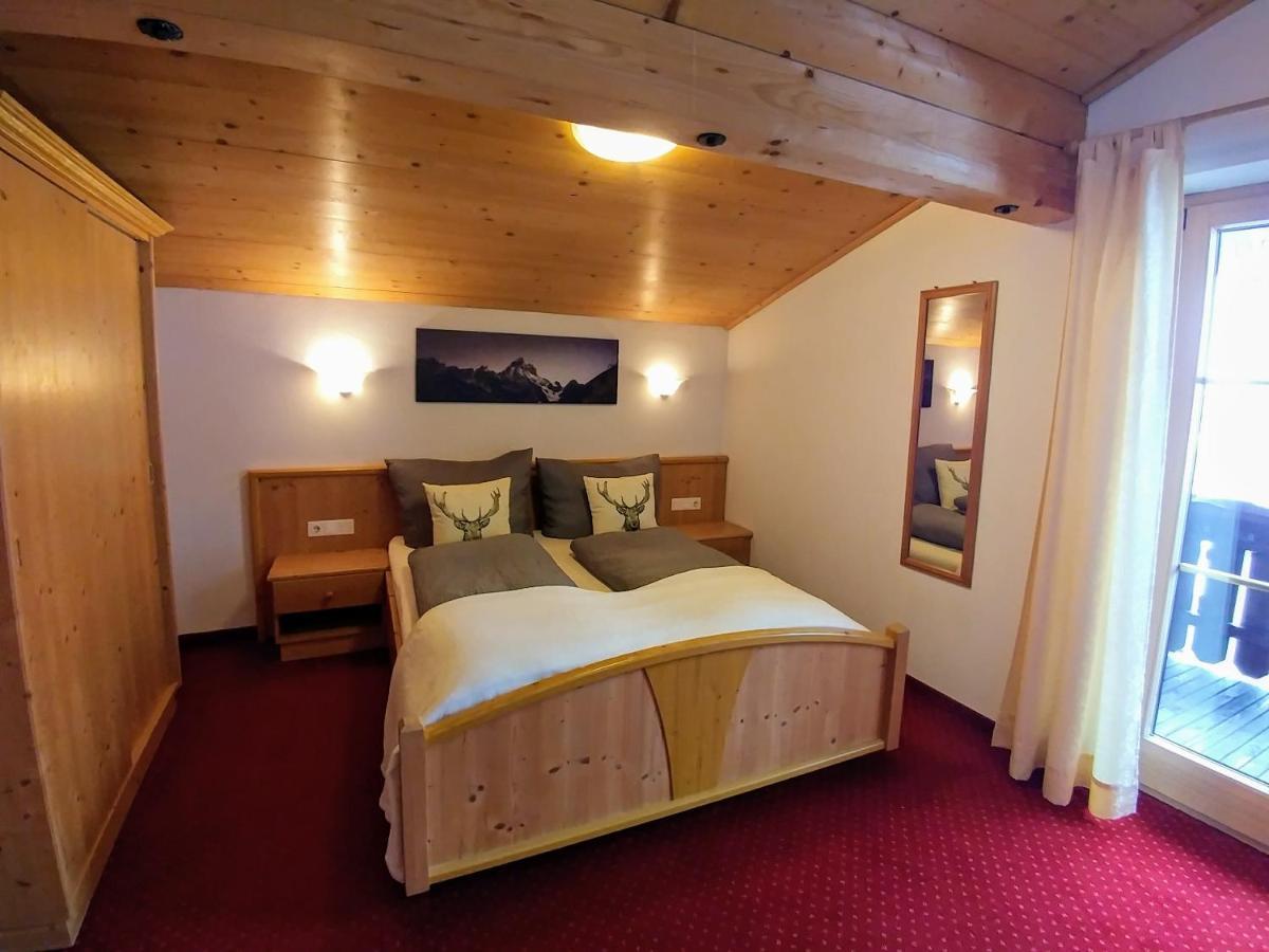 Ferienhaus Bergblick Fulpmes Esterno foto
